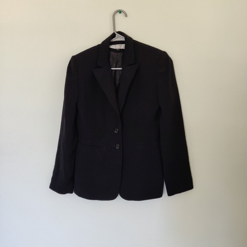 Tahari black Suit Jacket high quality!